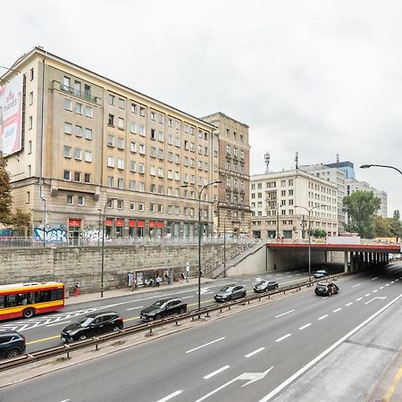Plac Zbawiciela 3-Bedroom Apartment Варшава Екстериор снимка