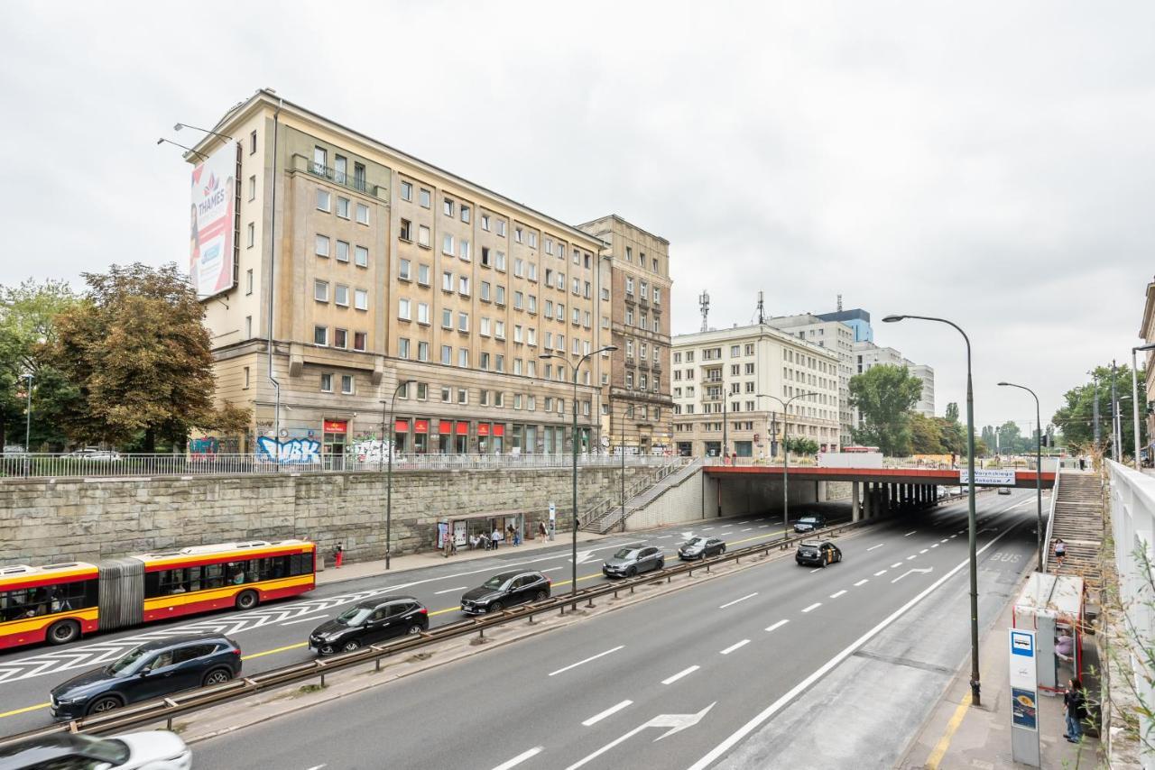 Plac Zbawiciela 3-Bedroom Apartment Варшава Екстериор снимка